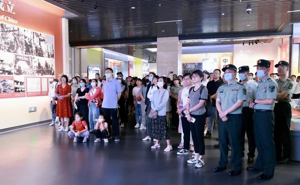 北京市文化教育领域基金会第二联合党委举行迎七·一学党史主题党日活动