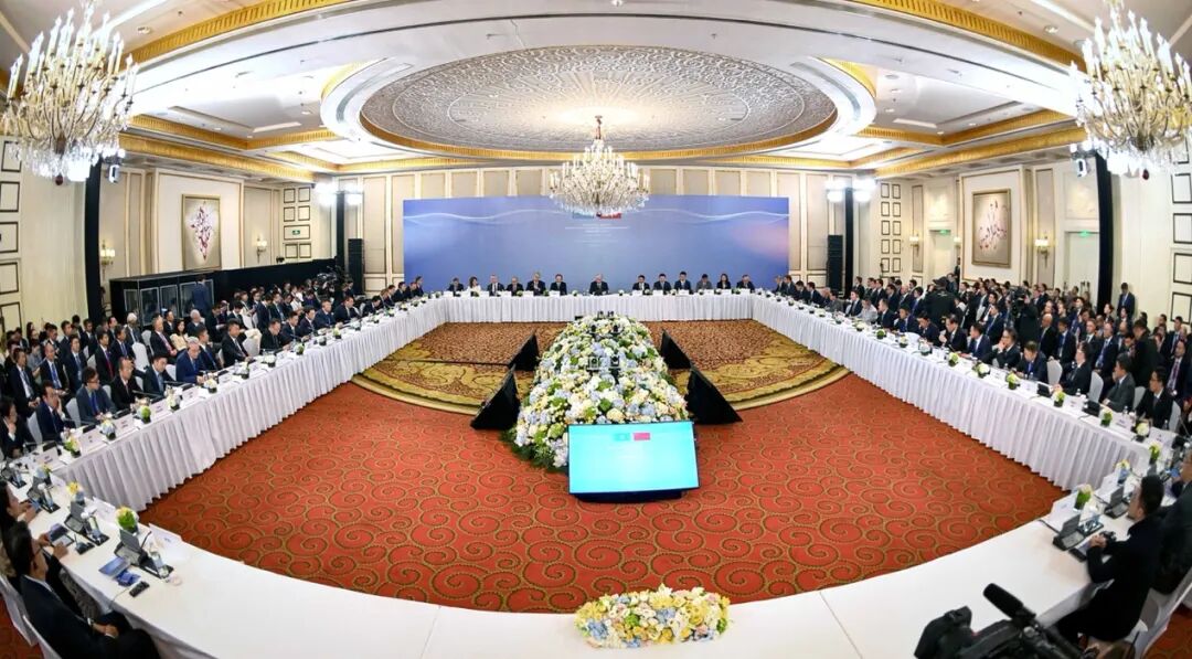 奇安信亮相2026世界人工智能大会:全方位赋能AI安全治理,与哈萨克斯坦签署合作备忘录